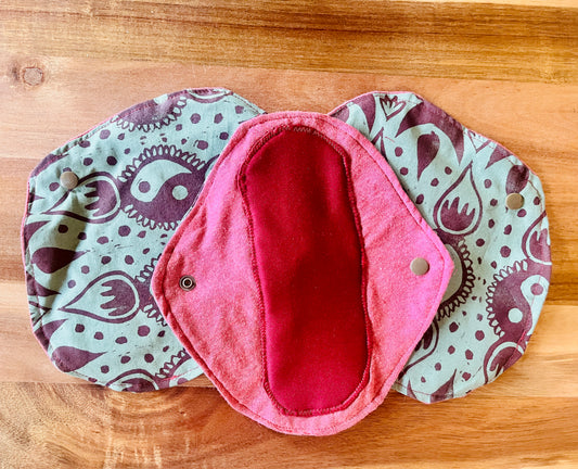 Yin Yang Lunar Pad