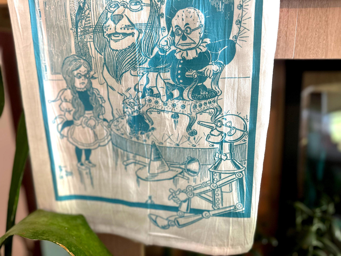 Oz Character Vintage Art Tea Towel