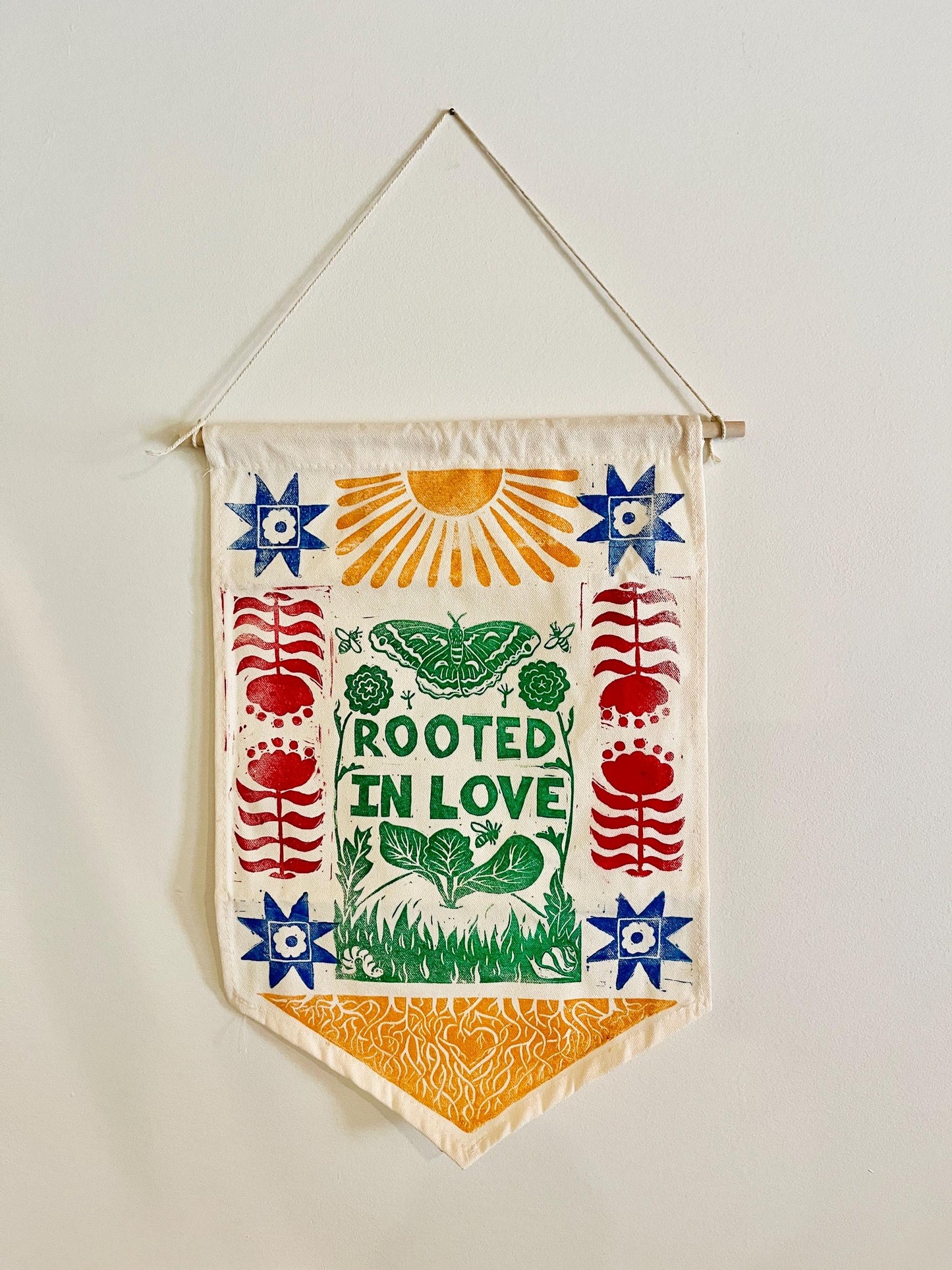 Rooted in Love Canvas Banne